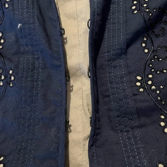 Loft cropped jacket size 6 - Picture 8 of 8